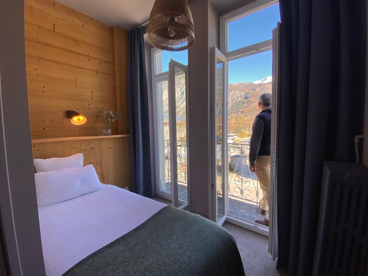 Hotel Oberland Le Bourg-dʼOisans Εξωτερικό φωτογραφία