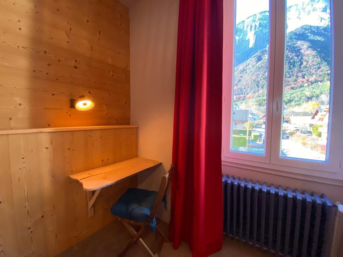 Hotel Oberland Le Bourg-dʼOisans Εξωτερικό φωτογραφία
