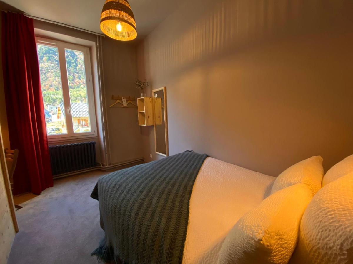 Hotel Oberland Le Bourg-dʼOisans Εξωτερικό φωτογραφία